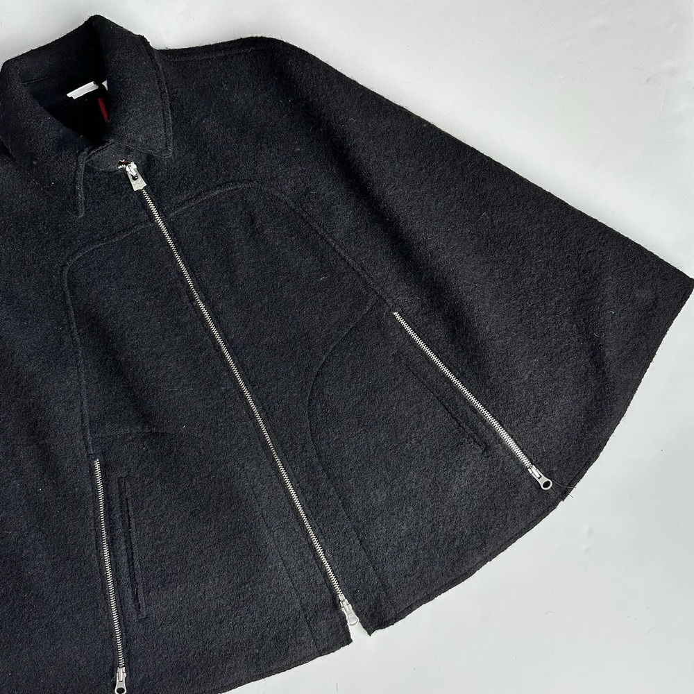 AX Georgio Armani Tailored Cape Womens Large Black Wool Fit Flared Zip Pockets‎